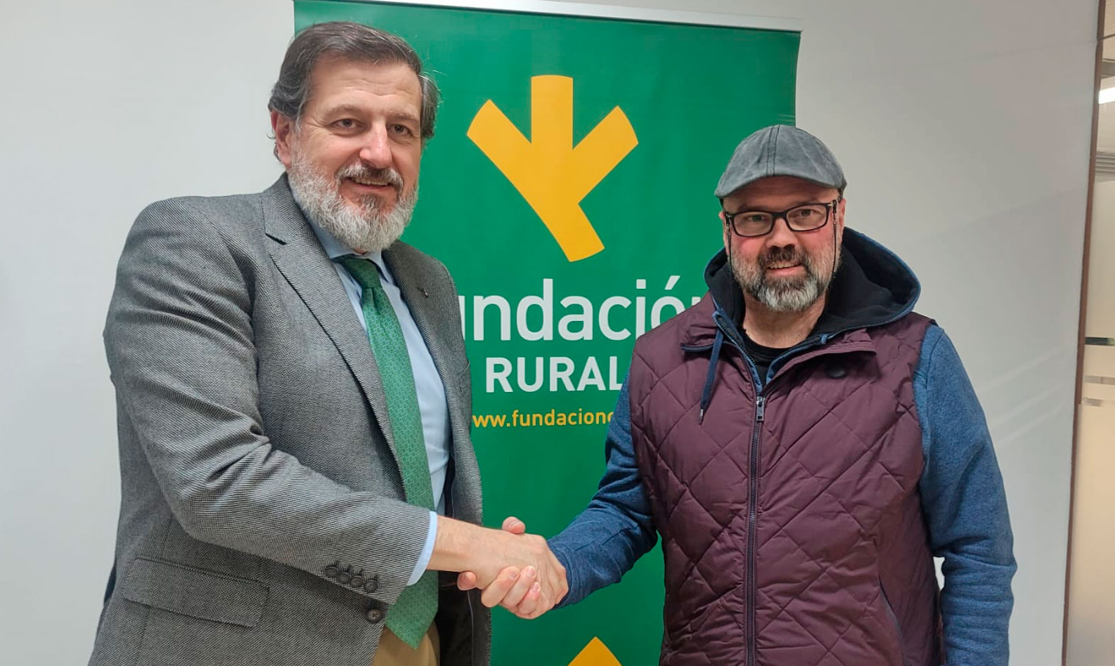 convenio muevete por el parkinson fundacion caja rural jaen