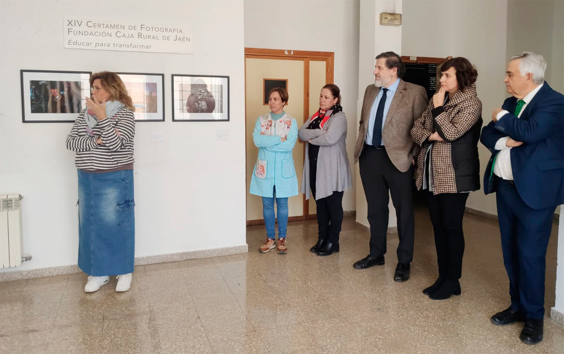 exposicion fotografia educar para transformar villacarrillo