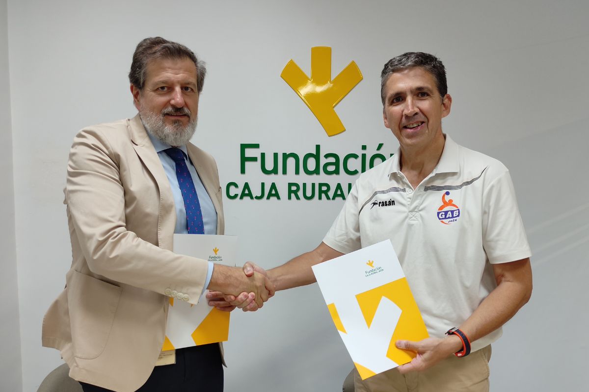 Firma convenio entre FCRJ y GAB Jaén para promover el deporte inclusivo a través del balonmano.