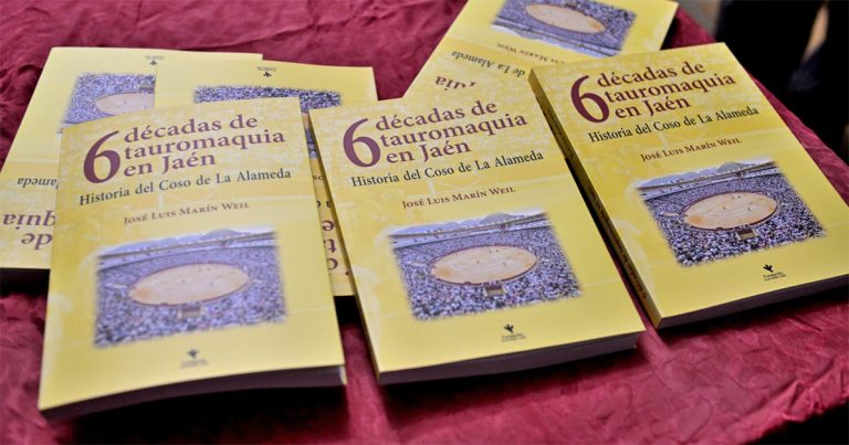 presentacion del libro seis decadas de tauromaquia en jaen. historia del coso de la alameda