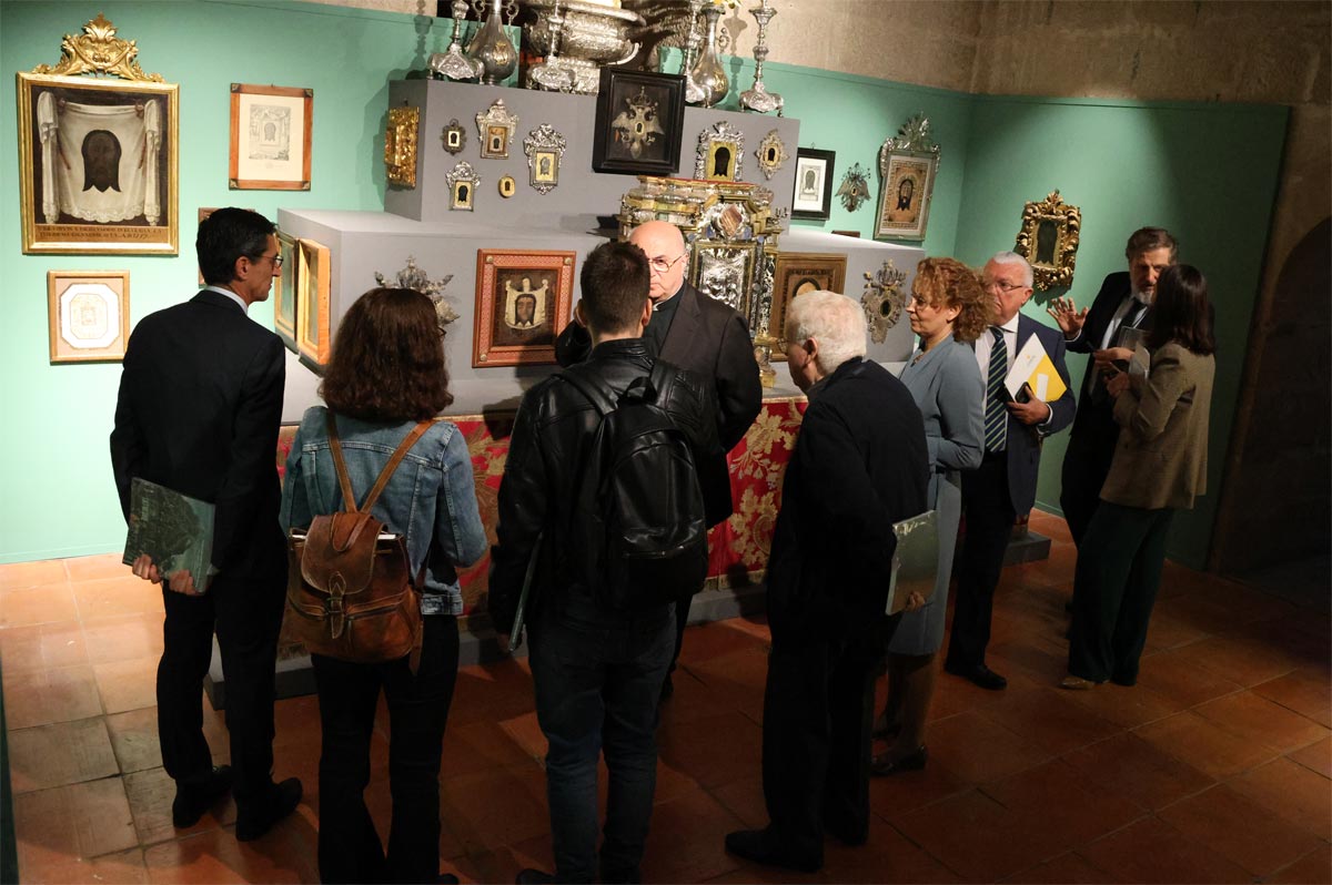 exposición peregrinos de esperanza catedral jaen