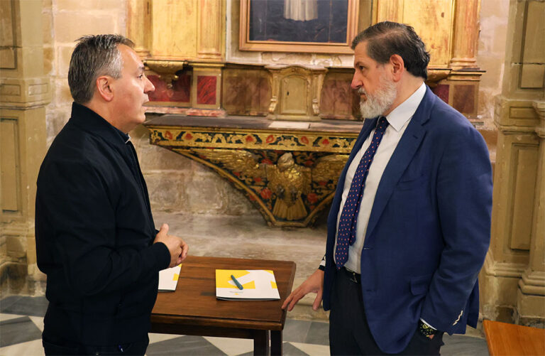 presentacion proyecto mesa altar baeza san pablo